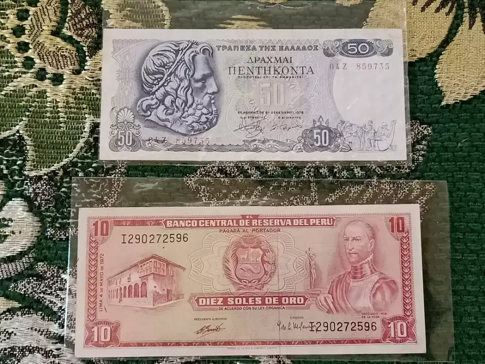 Uang Kertas Negara Yunani & Peru