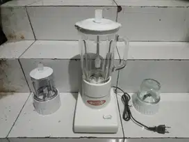 Blender 3 in 1 Merk Miyako Seri 1 Warna Putih (Beling)