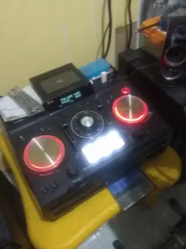 Speaker LG CM 9740 boom box