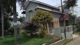 Di jual  rumah asri Taman Villa Kartini