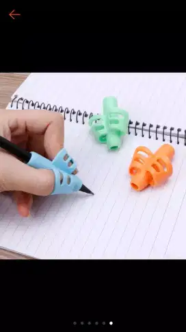 Pensil Holder utk mempermudah anak2 belajar nulis !!!