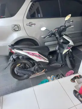 Honda Beat 2013 Putih Injeksi baca deskripsi