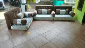 Kursi tamu Arabian