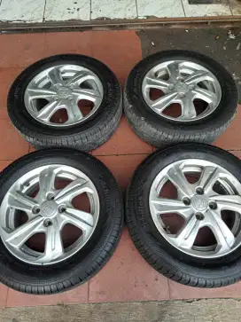 Velg dan ban standar brio r14