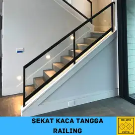 kaca sekat tangga railing pembatas kaca desain terbaru