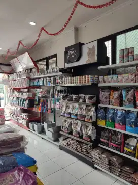 Crew Petshop and Grooming and Admin