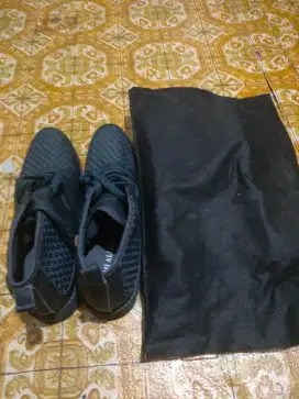 Sepatu Hitam Mi Allegra Murah