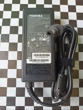 PROMO MERDEKA. Charger Laptop ASUS 19V, 3.42A. Gratis Antar