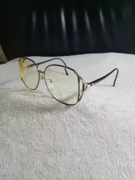 Kacamata frame Monalisa Authentic