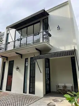 Jual Cepat Rumah Baru Klasik Perancis Siap Huni Di Foresta Bsd City