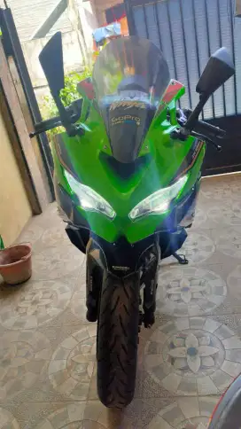 Jual Motor Kawasaki Ninja ZX25