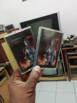 Kaset Michael Jackson history 1 dan 2