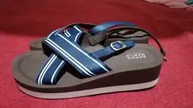 Sandal Shopee Martin