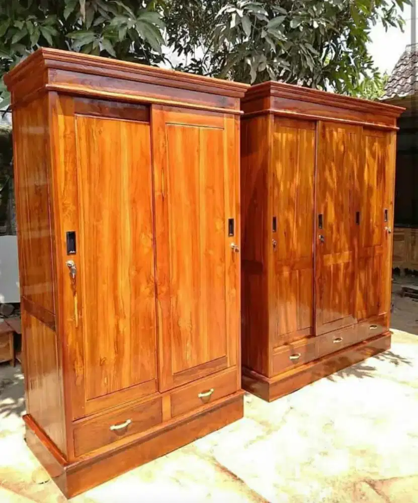 Almari lemari pakaian minimalis