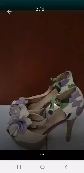 Sepatu wanita dijual murah