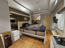 Tower Yale ??Aparteme. Educity full furnish mewah