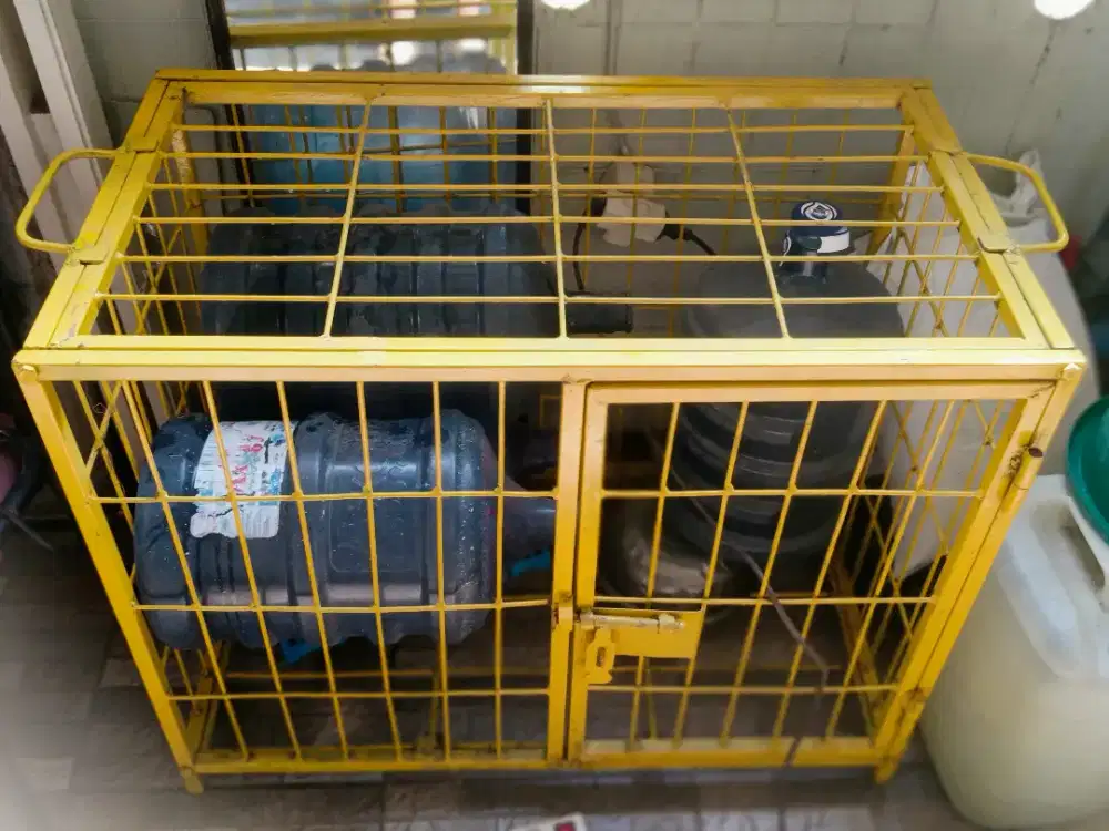 Kandang anjing besi ulir kuat