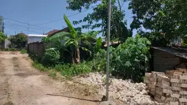 Dikontrakan tanah dekat pantai pandawa bali