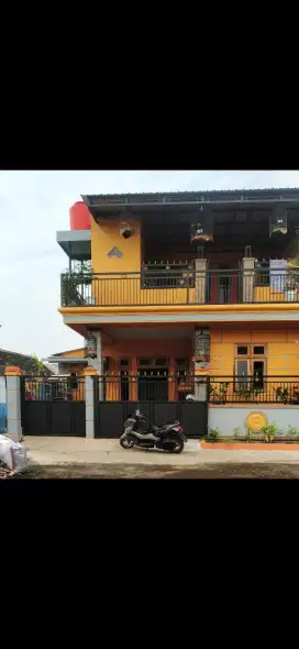 Di jual rumah lantai 2