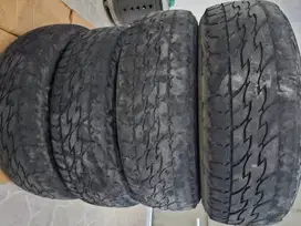 4 bh Ban Bridgestone Dueler AT 215/70/16