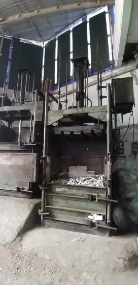 Mesin Press Hidrolik (TURUN HARGA)