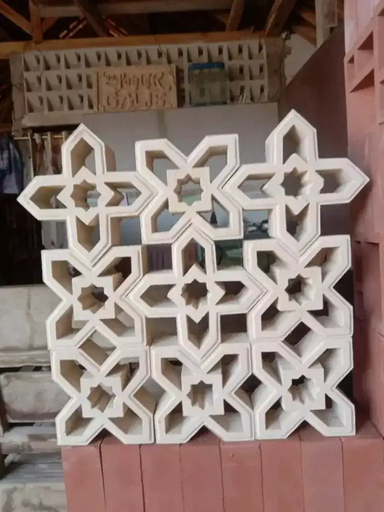 Roster motif minimalis terbaru