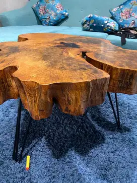 Meja kayu antik 2
