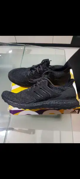 Adidas ultraboost 4.0 bnib triple black size 45