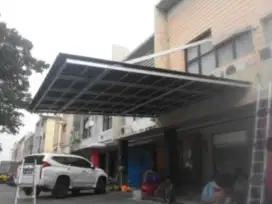 Kanopi baja ringan