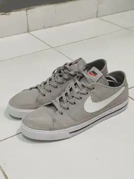 Sepatu nike court legacy canvas grey pria 44,5