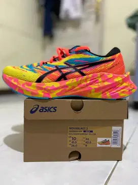 Sepatu lari pria Asics Novablast 3 Aquarium/vibrant yellow size 44