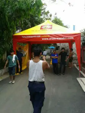 Tenda dagang tenda pameran tenda promosi