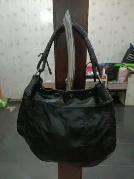 Preloved - PRADA VELA SPORT SHOULDER NYLON HOBO - Black - Original