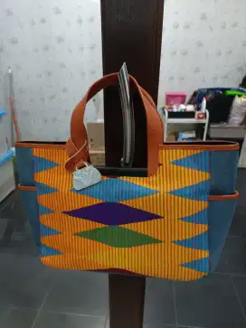 PRELOVED: Tas Tenun Lokal - Superb Quality