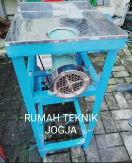 (RUMAH TEKNIK JOGJA)mesin pembuat dan pencetak pelet utk pakan ternak