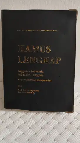 Buku kamus bahasa inggris