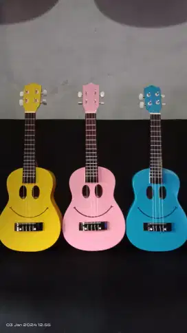 Gitar Ukulele Smilee