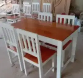 Meja makan berkualitas