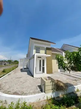 Dijual Cepat Rumah Surya Breeze