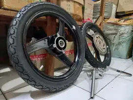 Velg pelek asli original ori copotan cabutan kawasaki ninja rr r paten