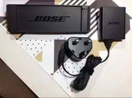 bose soundlink mini I - cabled power adapter & dock ORIGINAL black