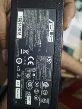 ADAFTOR LAPTOP ASUS 19V 3,42A 65WATT