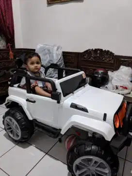 Mobil aki anak dan sepeda aki anak servis baca deskripsi