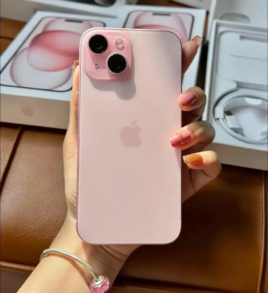 iPhone 15 Plus 128GB Garansi iBox