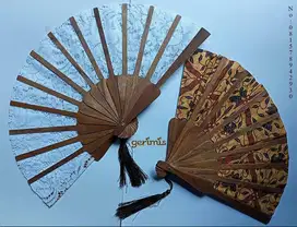 kipas tangan kayu