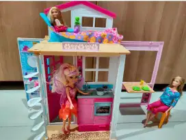 Barbie 2 story house