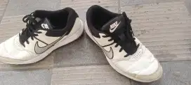DIJUAL SEPATU NIKE GOLF WHITE 44