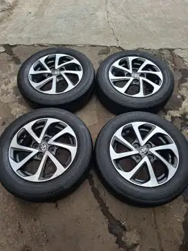 Velg mobil agya trd