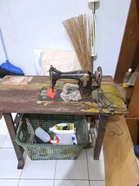 Mesin Jahit Butterfly