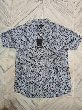 Kemeja pria merek Moratta size M